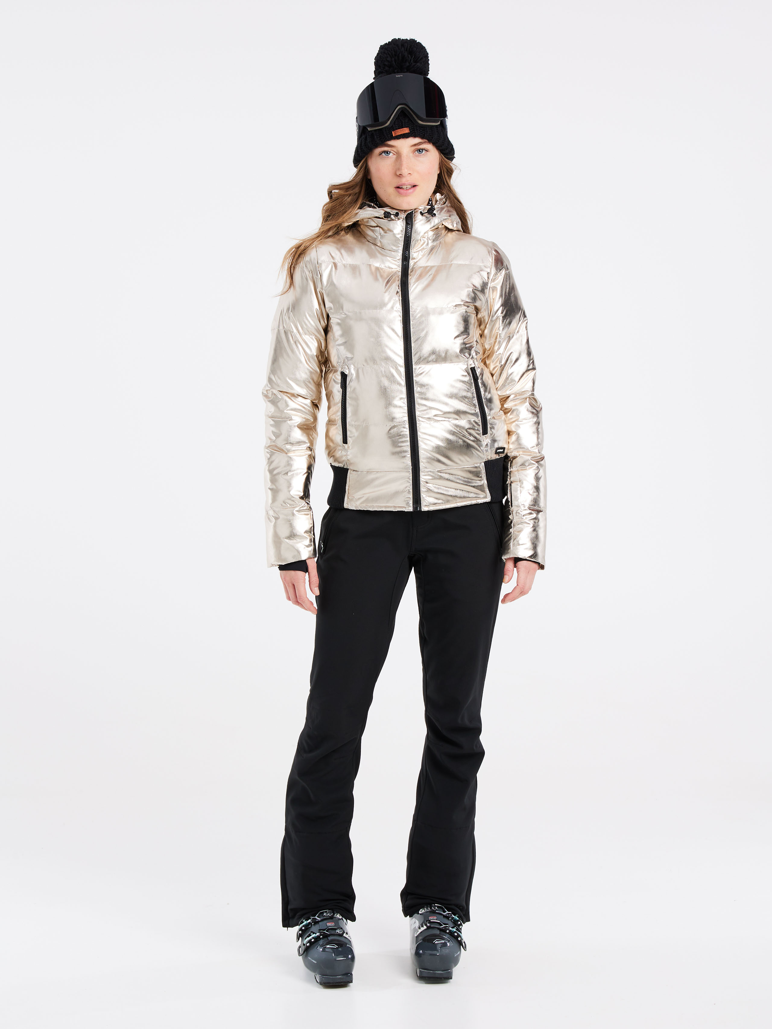 6614044_940_model_front-